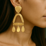 Pendientes Lombok Maxi dorados modelo puestos - Joyería artesanal boho Kenshō