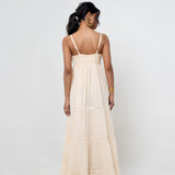 Vestido Bordado Romántico