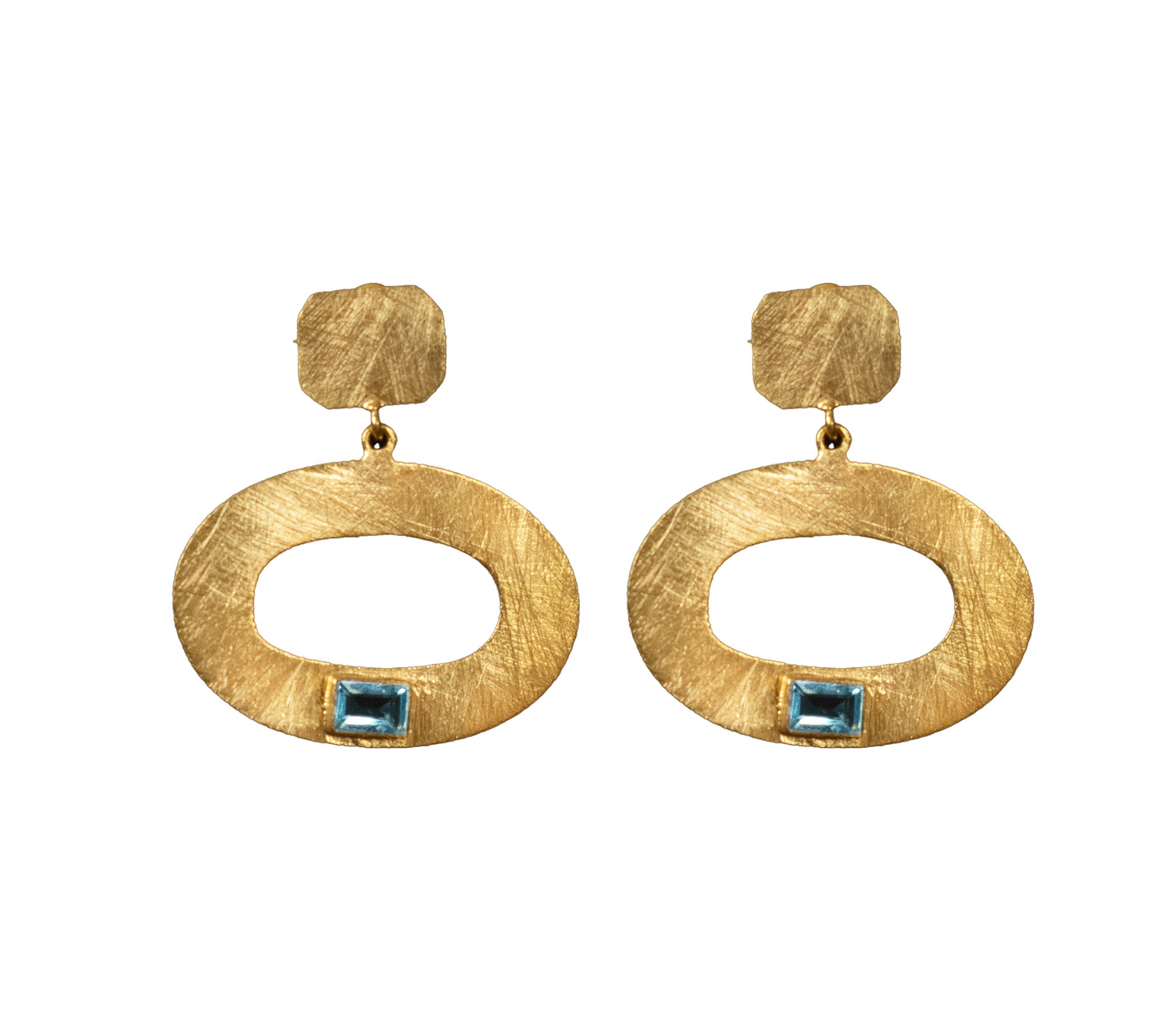 Pendientes Topacio Azul par dorado con piedra cuarzo azul - Joyería boho Kenshō